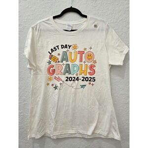 Fan Favorite Last Day Autographs 2024-2025 White Graphic Tee Shirt XL Ladies